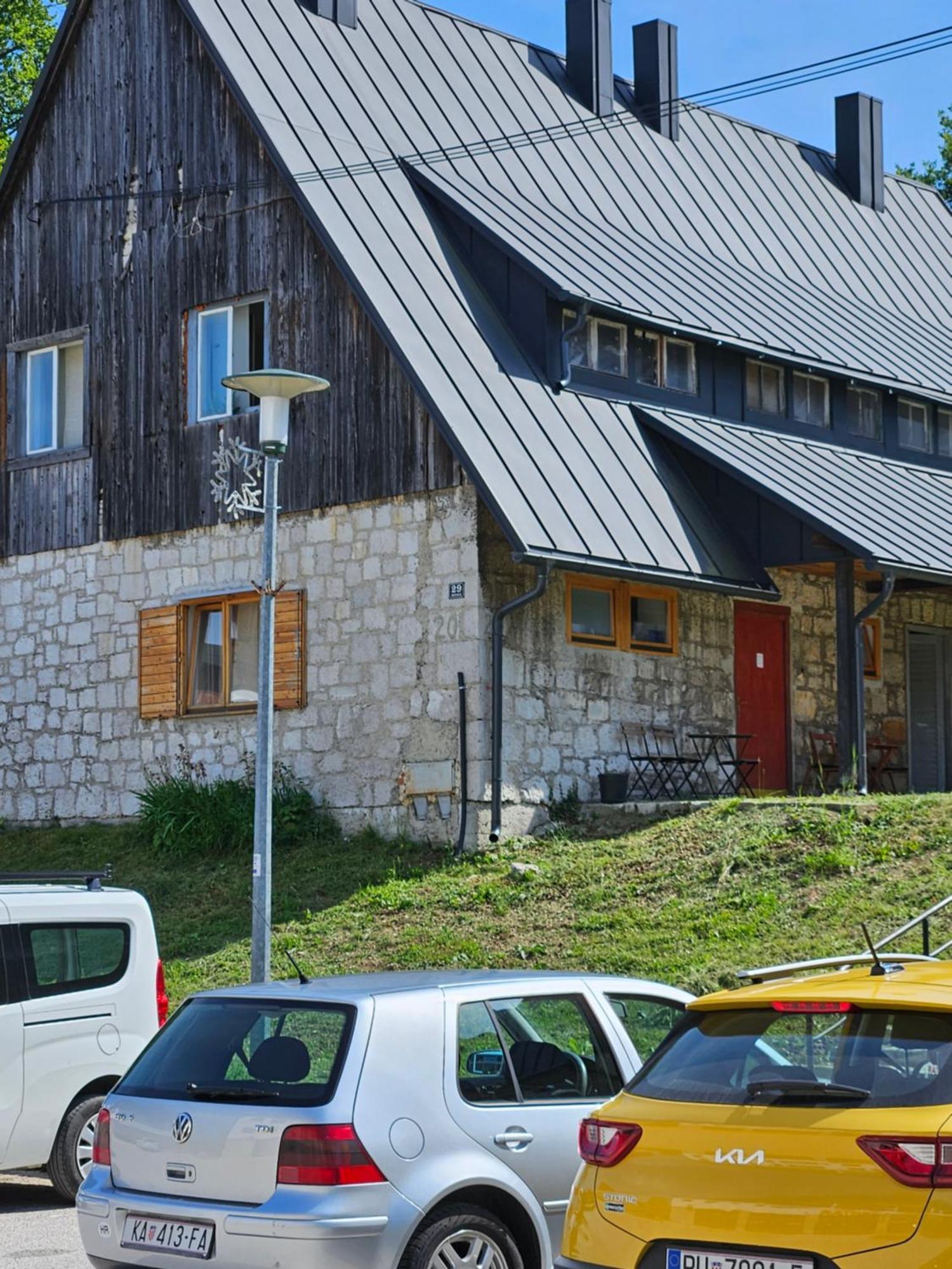 Sunce Plitvica Apartment Plitvicka Jezera Exterior photo